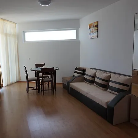 In Black Sea Star Complex