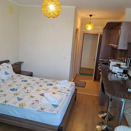 In Black Sea Star Complex Apartman *