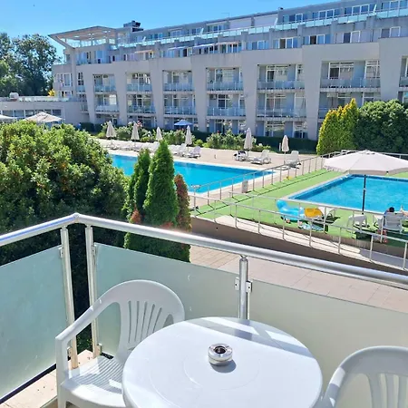 Appartement In Black Sea Star Complex