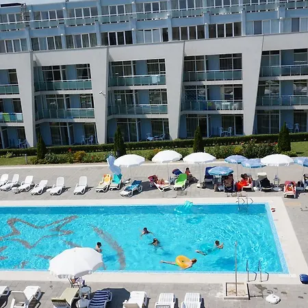 Apartment In Black Sea Star Complex