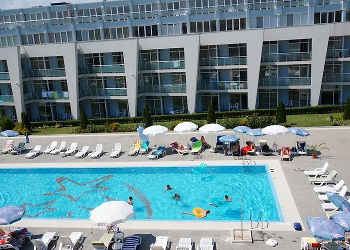 アパート In Black Sea Star Complex