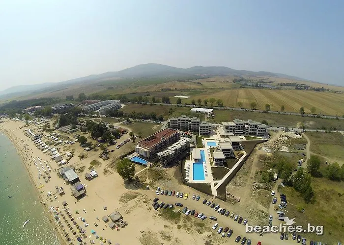 アパート In Black Sea Star Complex