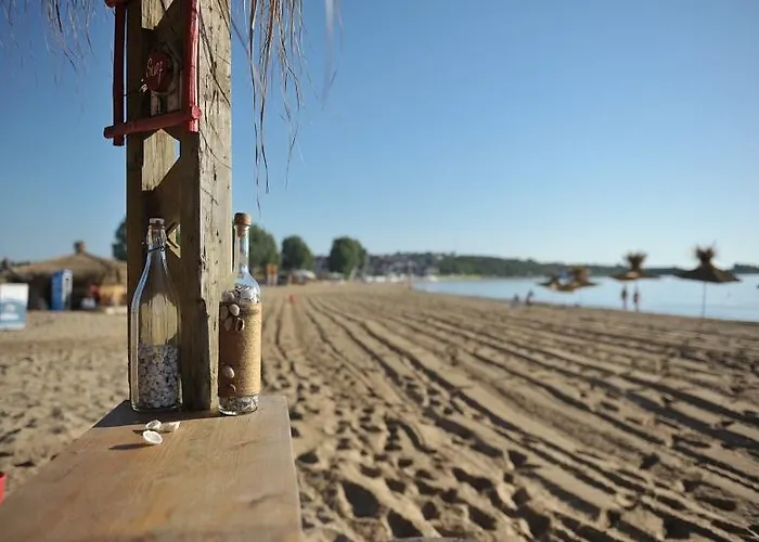 In Black Sea Star Complex アパート